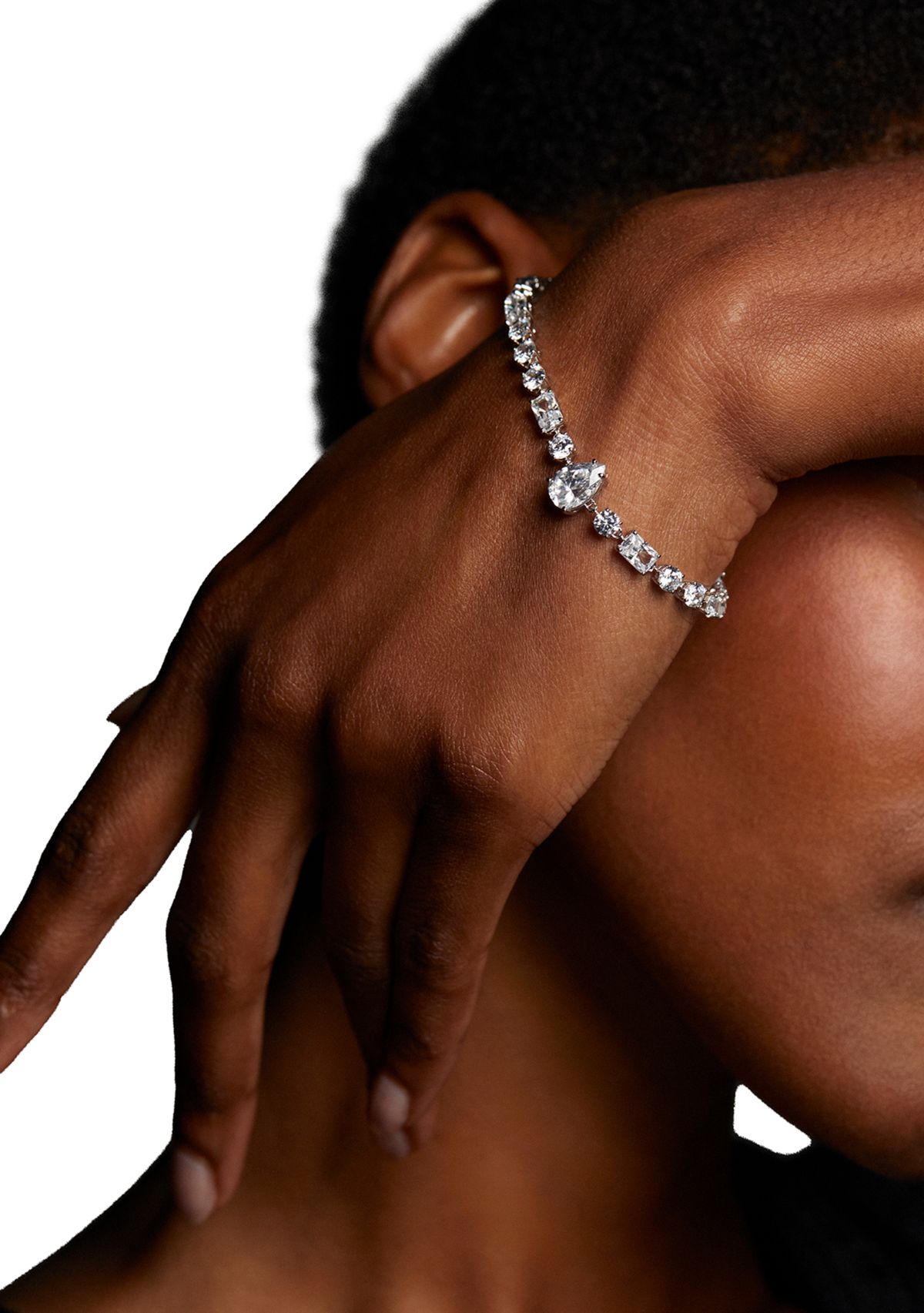  Everleigh Line Bracelet