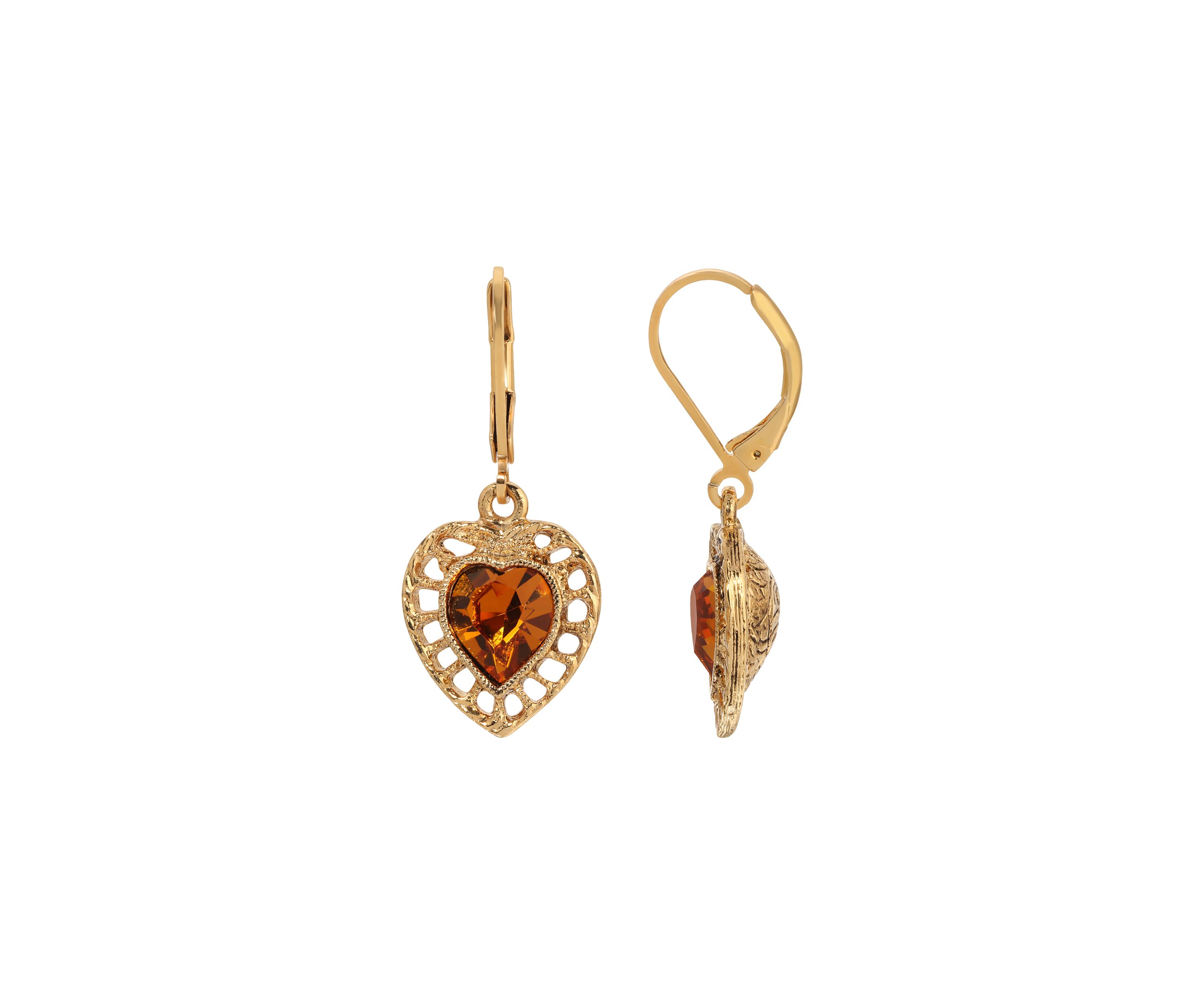 Gold Tone Filigree Heart Lvrbk Earrings
