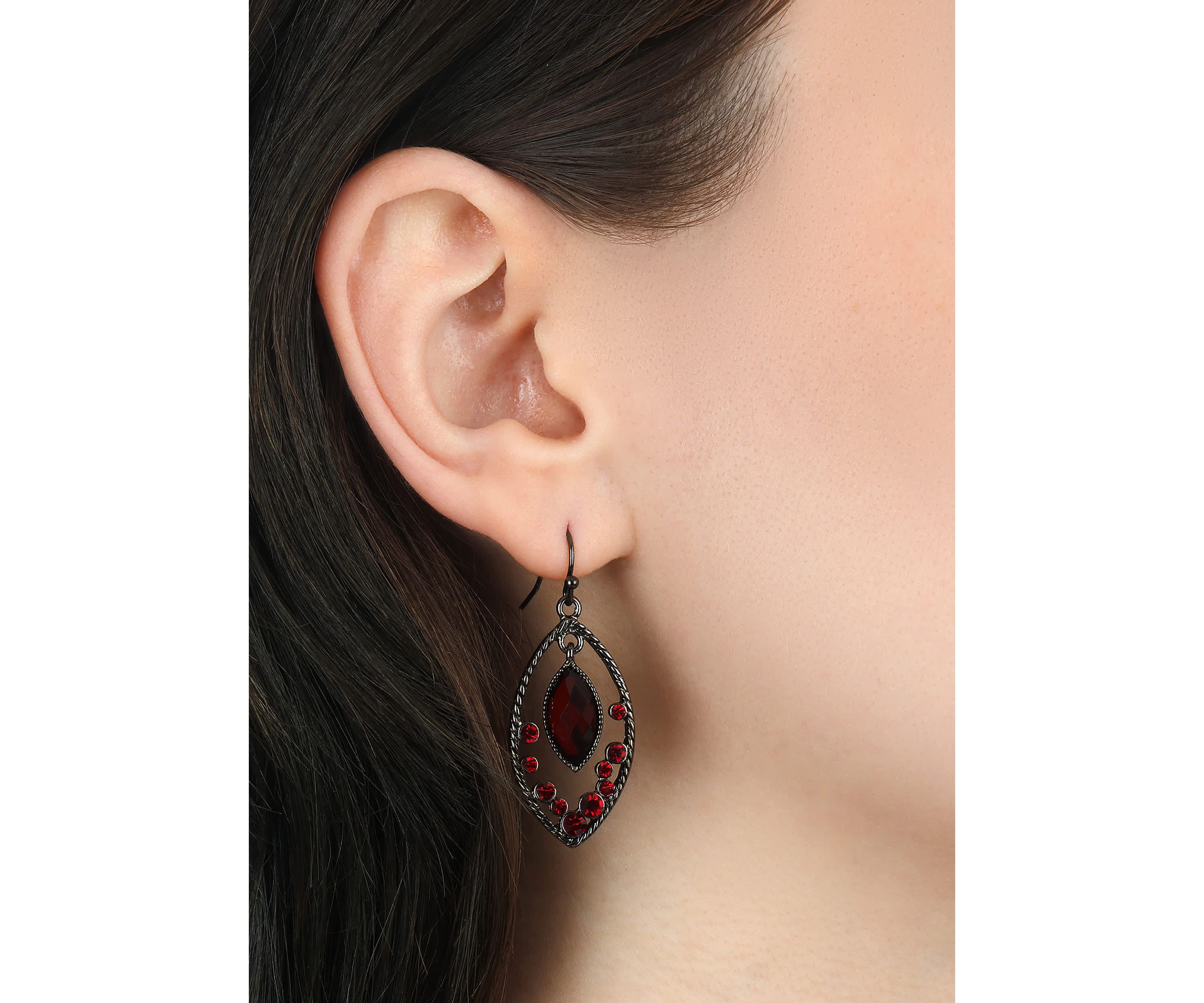 Black Tone Red Faceted Oval Drop Earring
