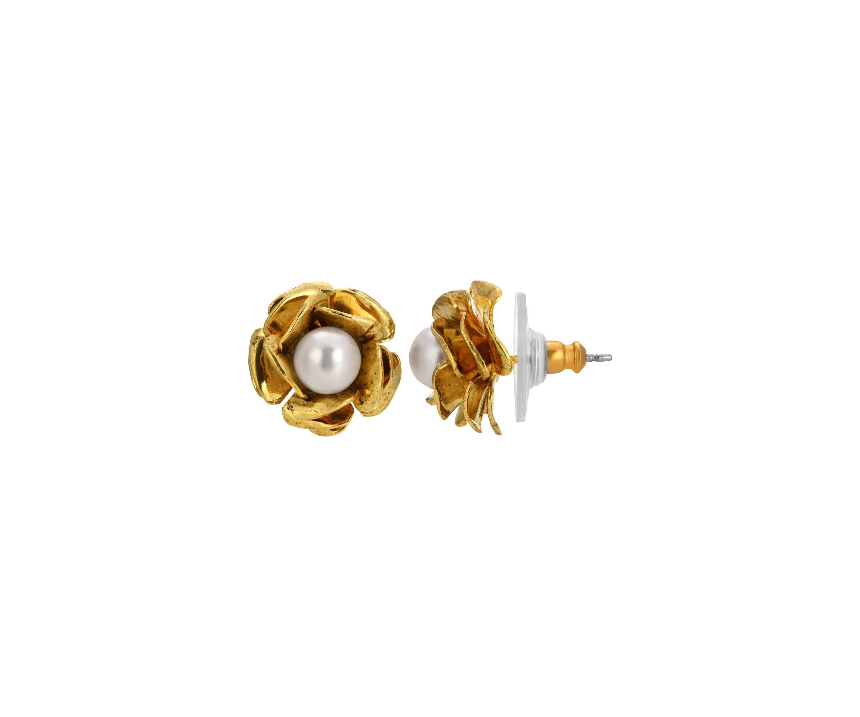 Gold Tone Fx Pearl Flower Button Earring