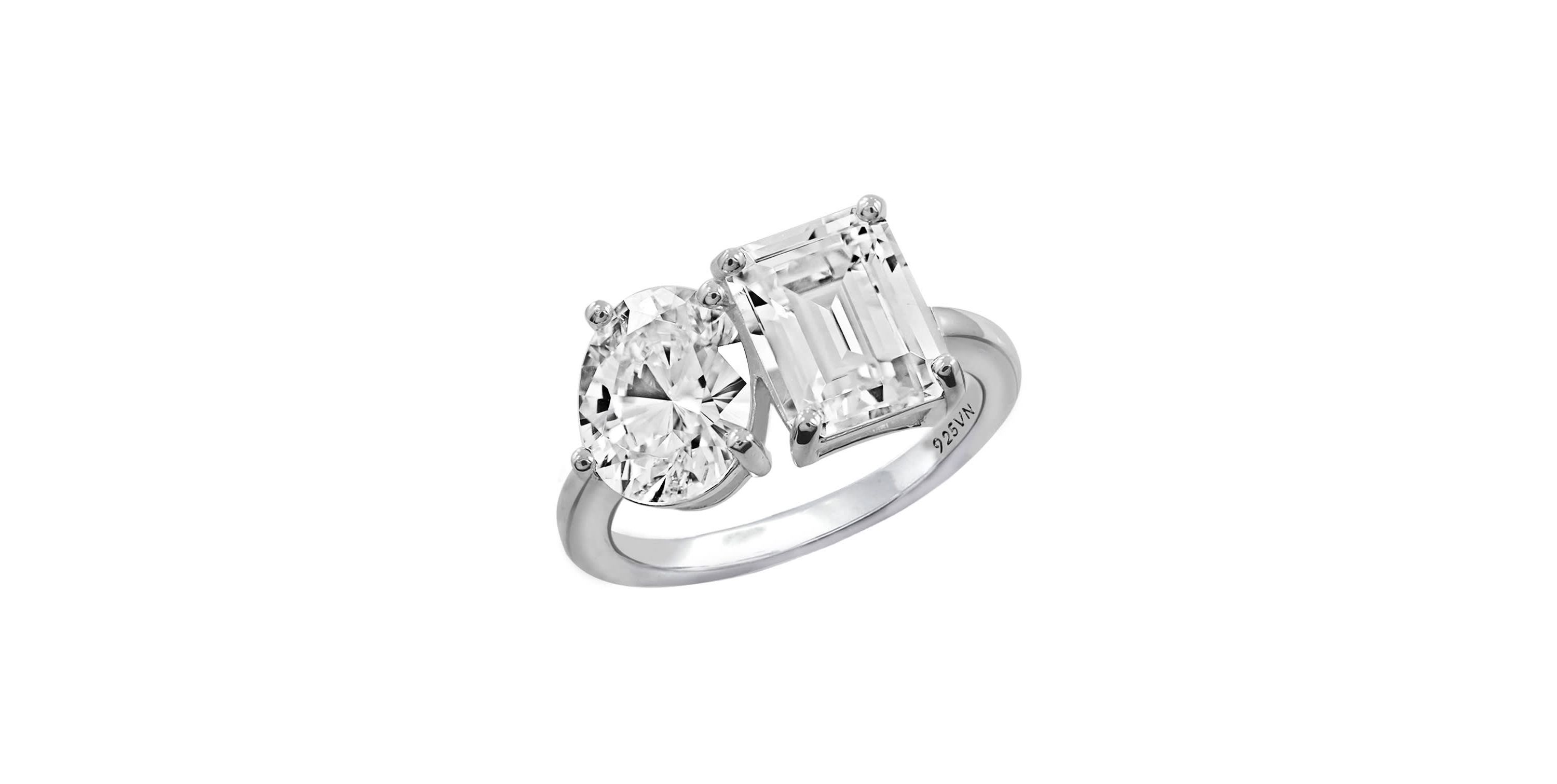 Lab Created DIAMONBLISS Emerald & Oval Cut Double Stone Ring for Women 14K Yellow Gold, Platinum Plated 925 Sterling Silver Engagement Cocktail Ring Band | Cubic Zirconia CZ Diamond Stimulant (White, 6)
