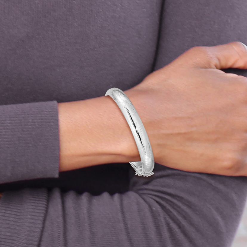 Sterling Silver Rhodium-plated 9.5mm Diamond-cut Fancy Hinged Bangle Bracelet