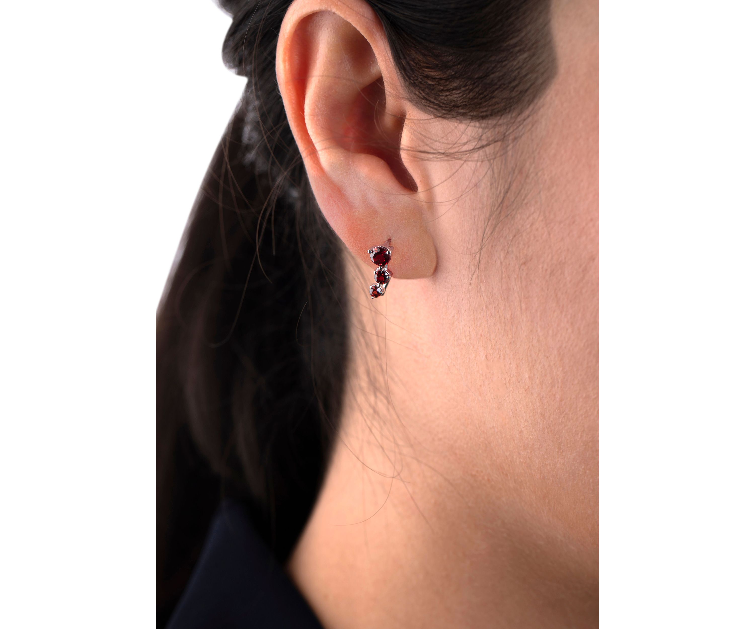 Sterling Silver Garnet 3 Stone Ear Crawler