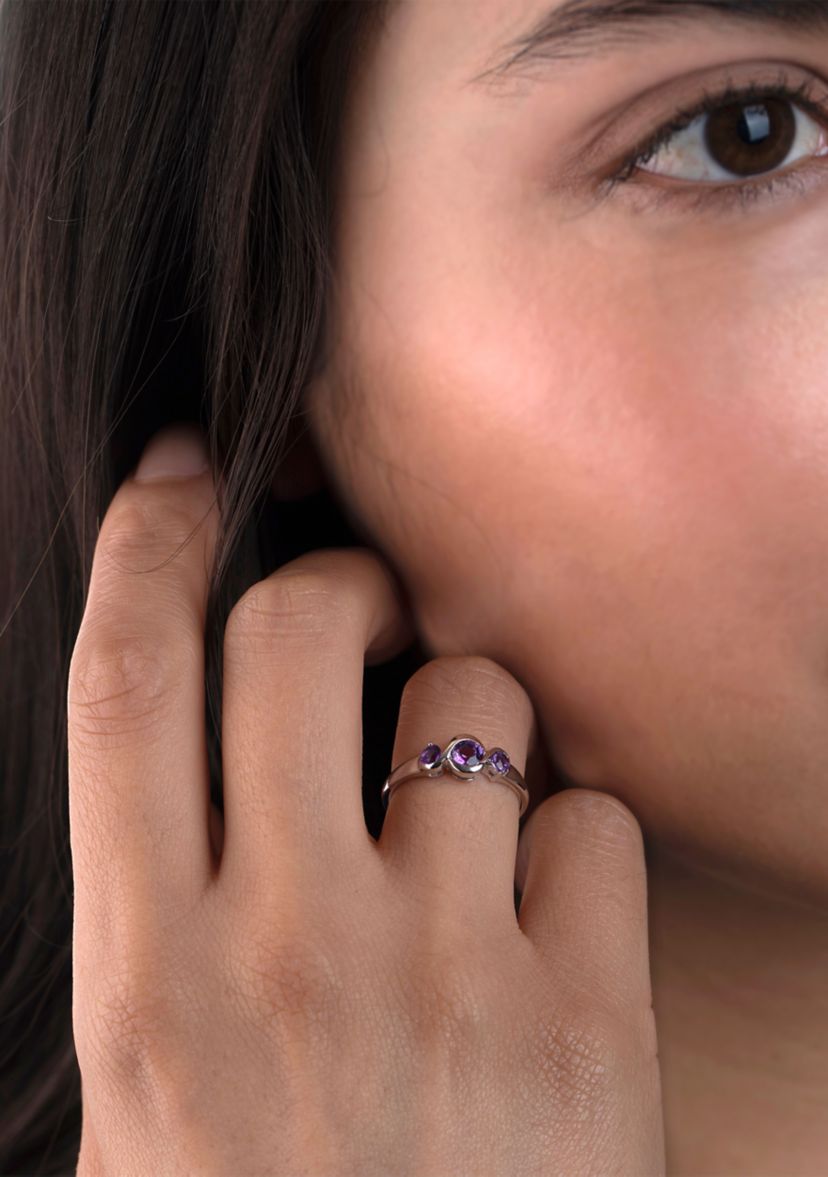 Sterling Silver Amethyst 3 Stone Ring