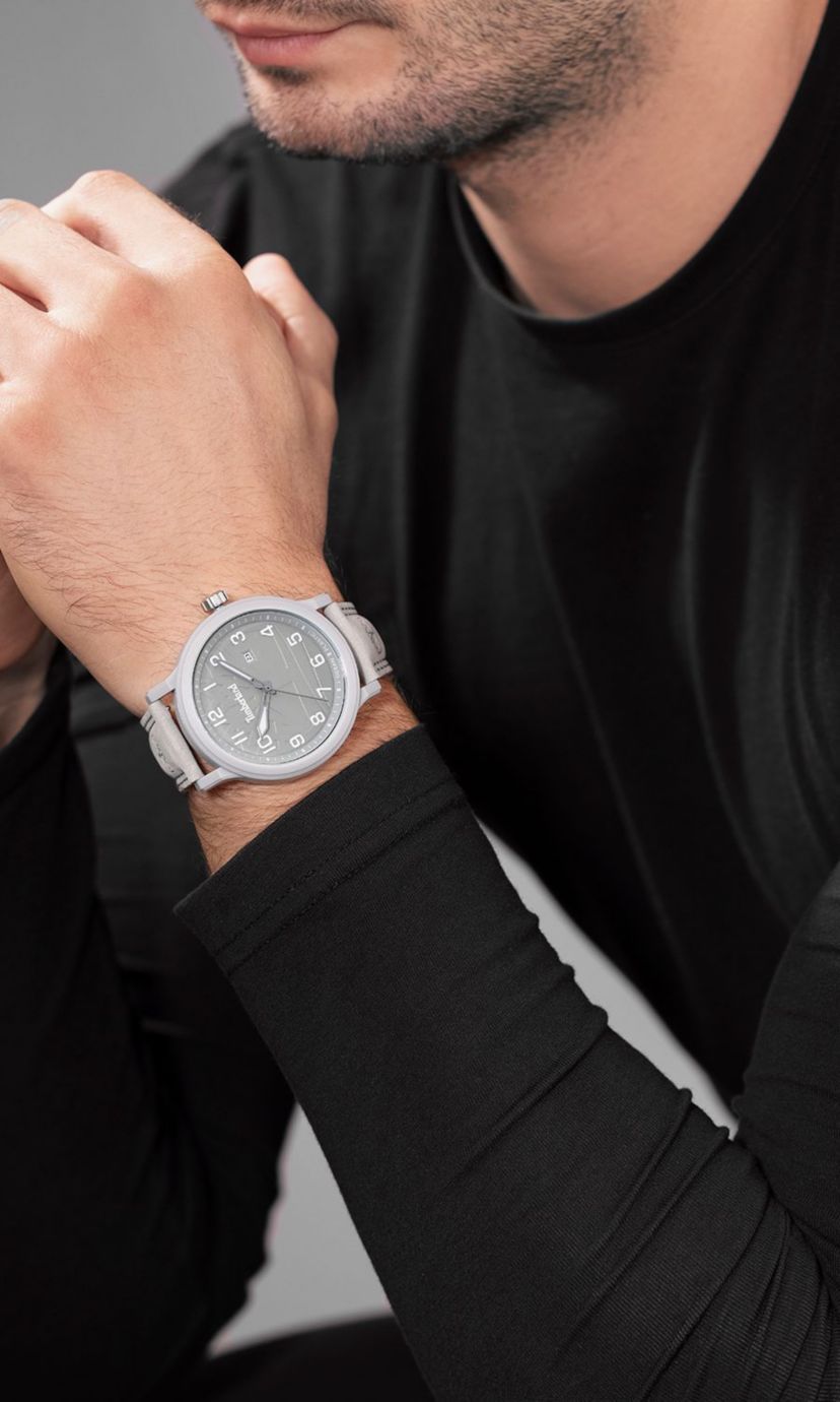 Mens casual watch