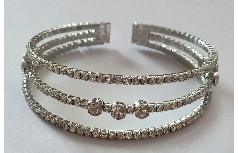 FOUR ROW CRYSTAL AND PEARL CUFF