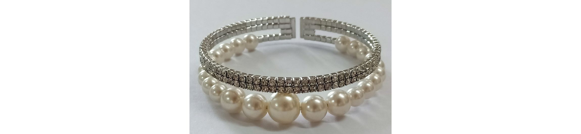 WIDE LINEAR FASHION PEARL DROP EARRINGS