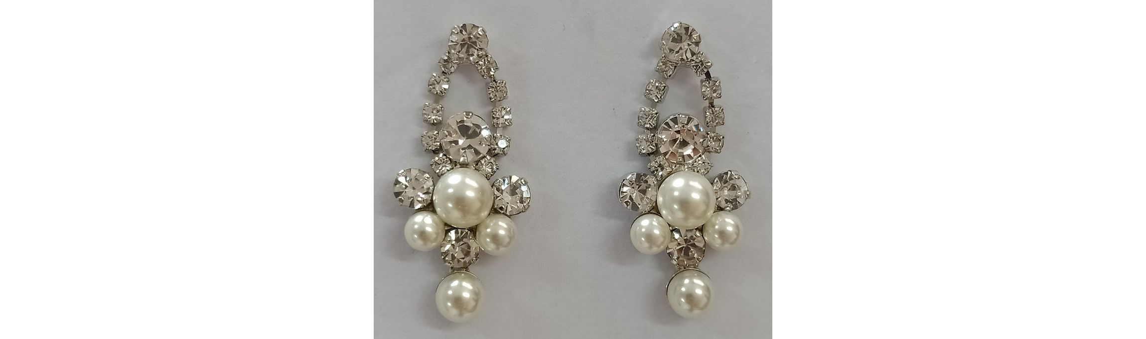 DRAMA Y NECKLACE
