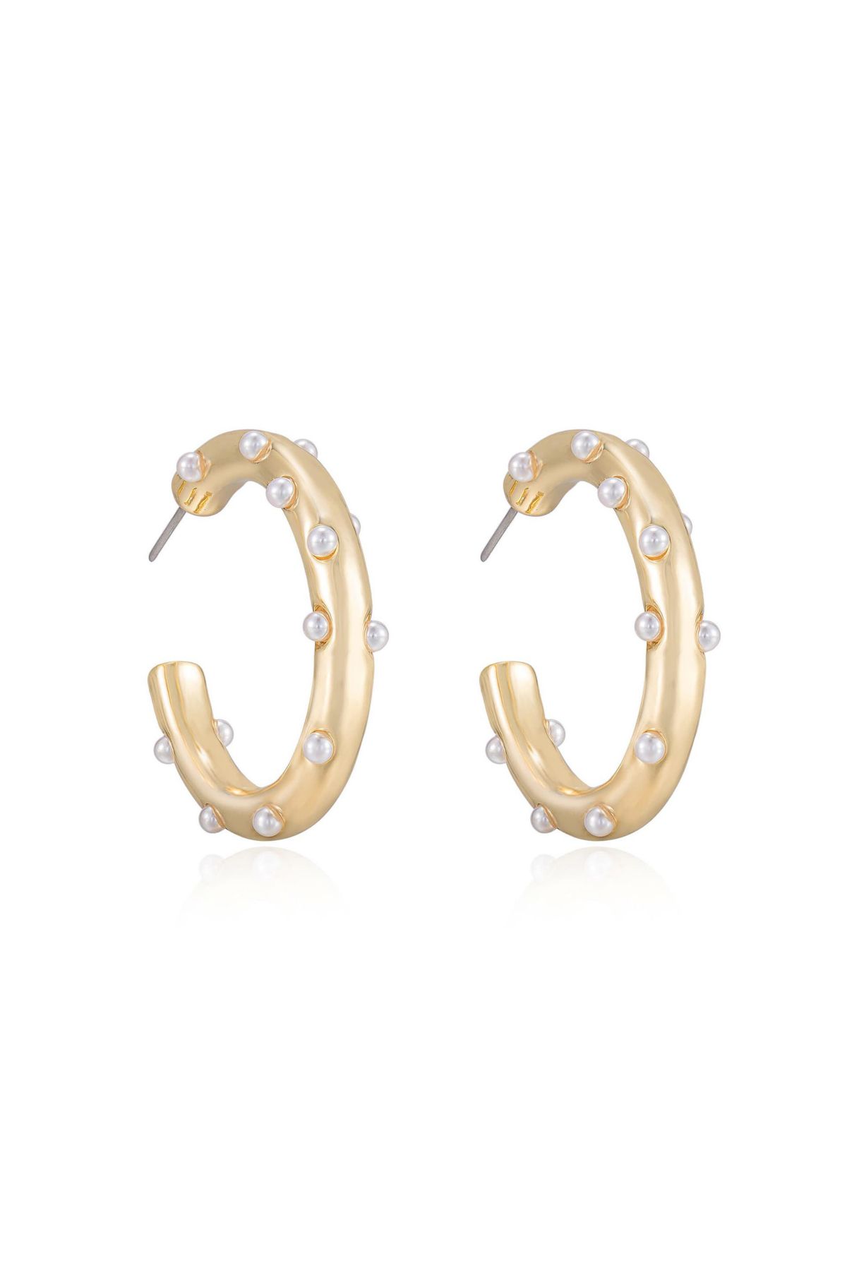 Ettika Spotted Pearl Hoops