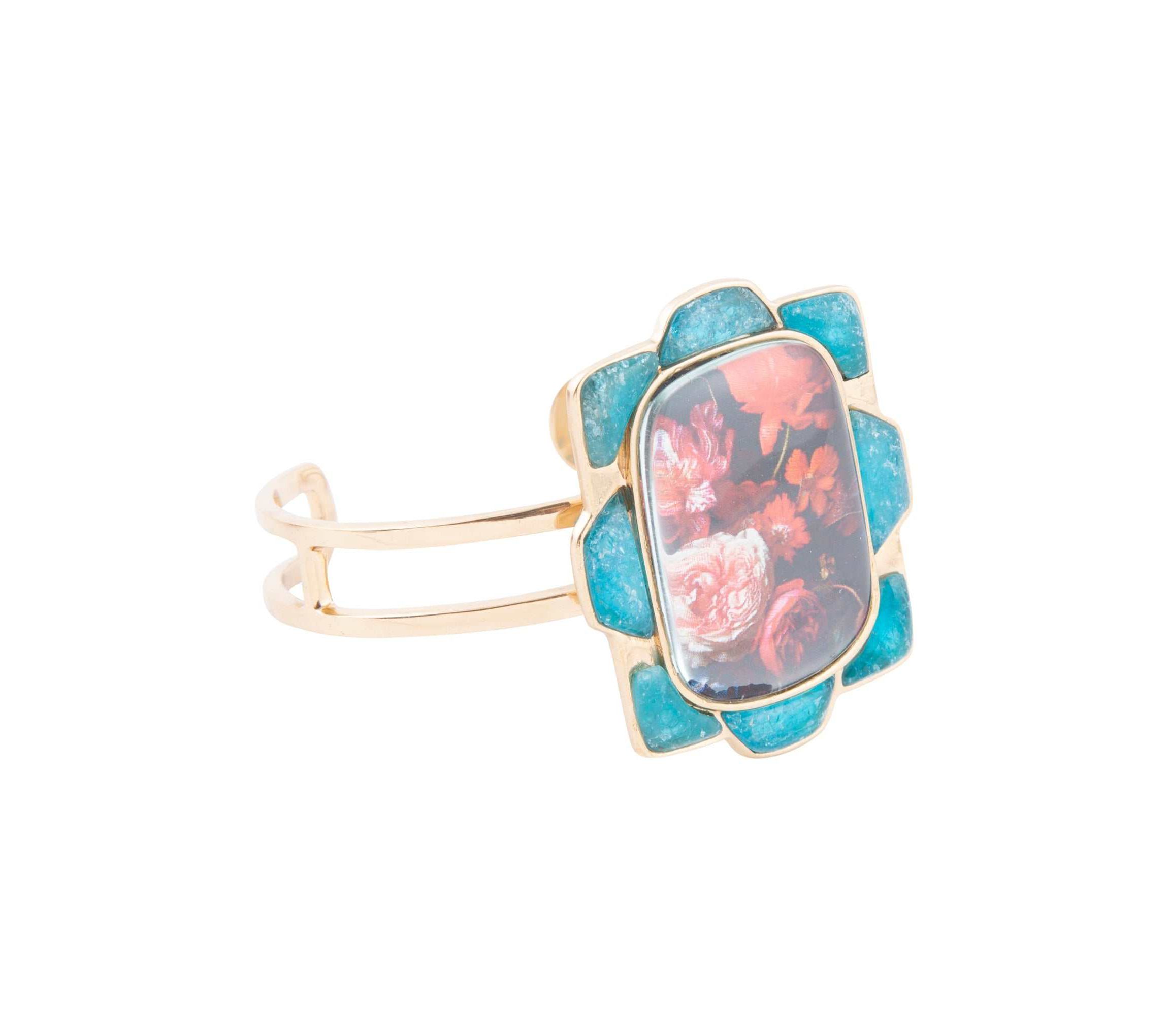 Scenic Golden Cuff Bracelet