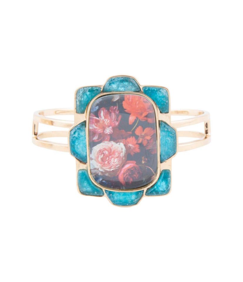 Scenic Golden Cuff Bracelet