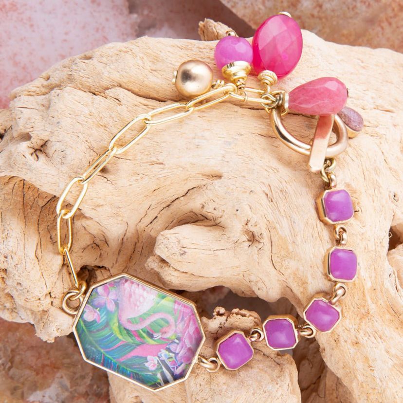 Scenic Flamingo Pink Agate Golden Link Bracelet