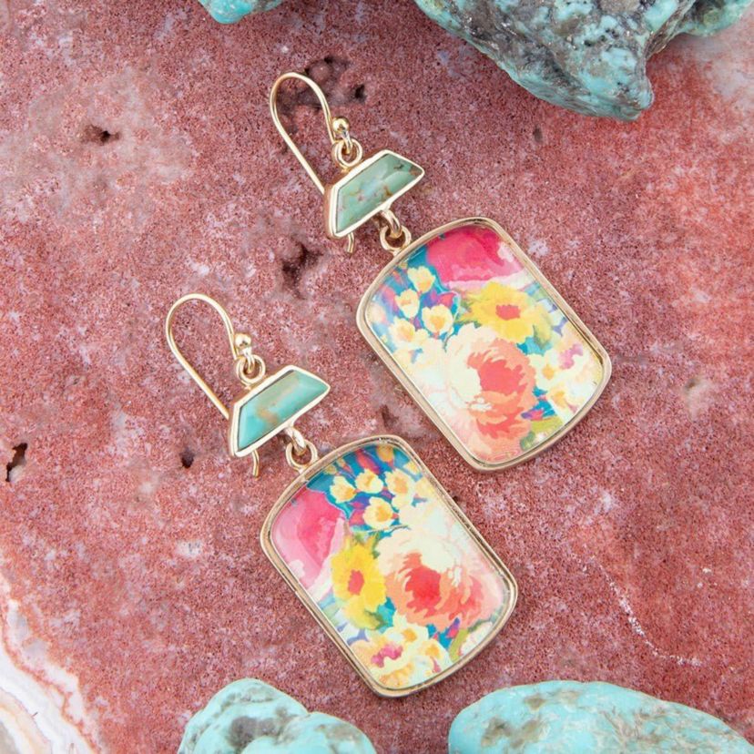 Scenic Golden Drop Earrings