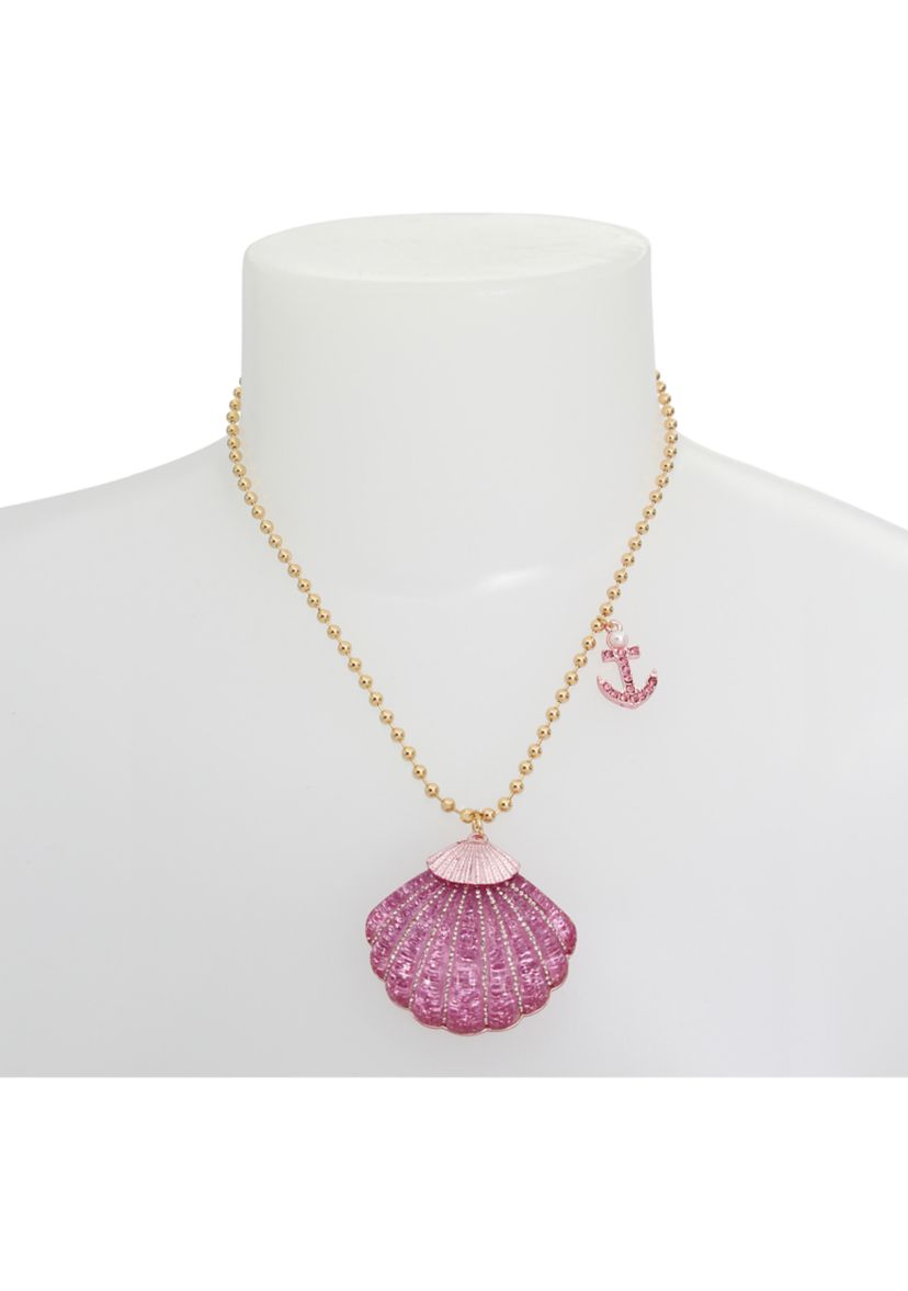 Seashell Pendant Necklace