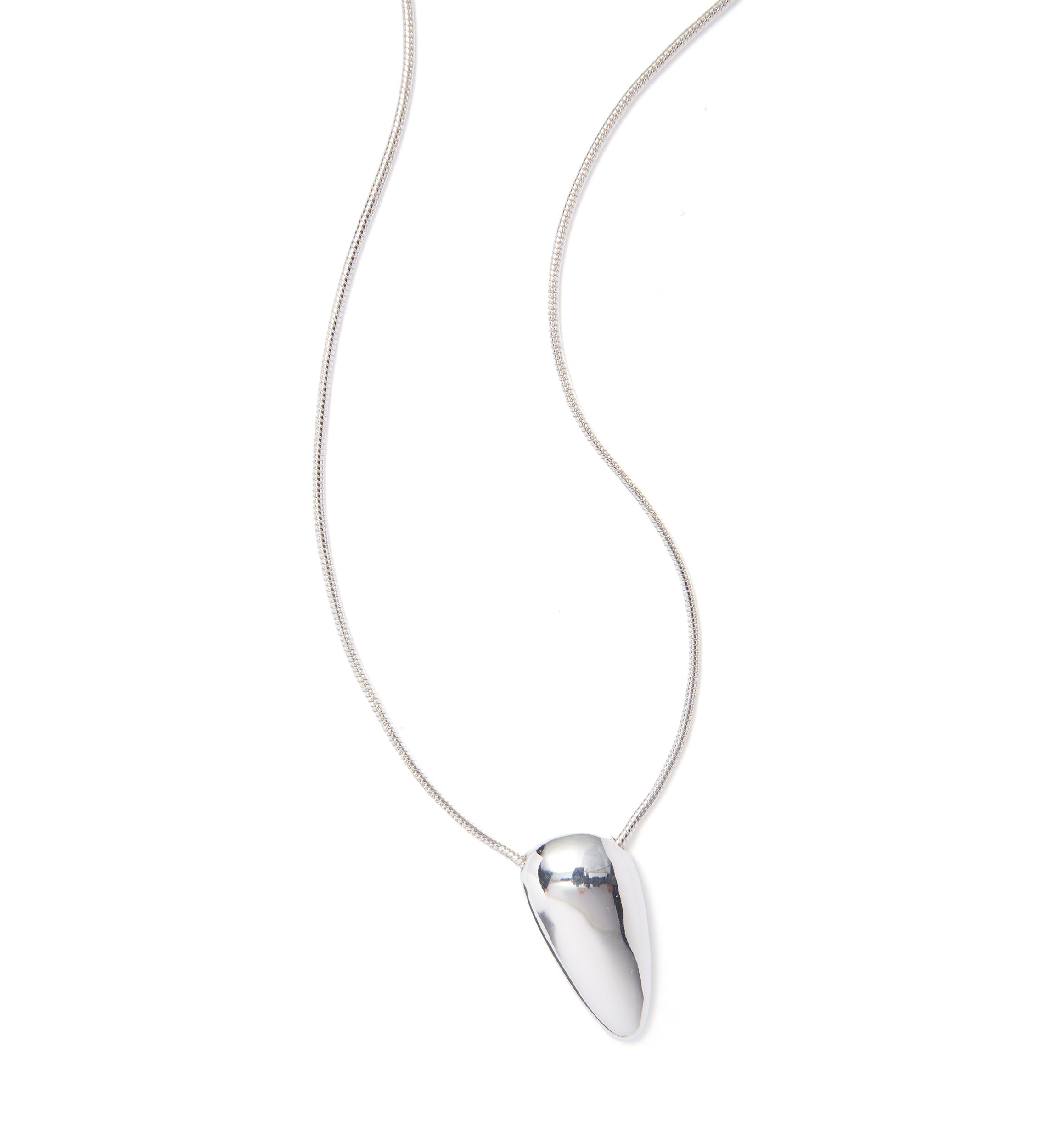 Leaf Pendant Necklace