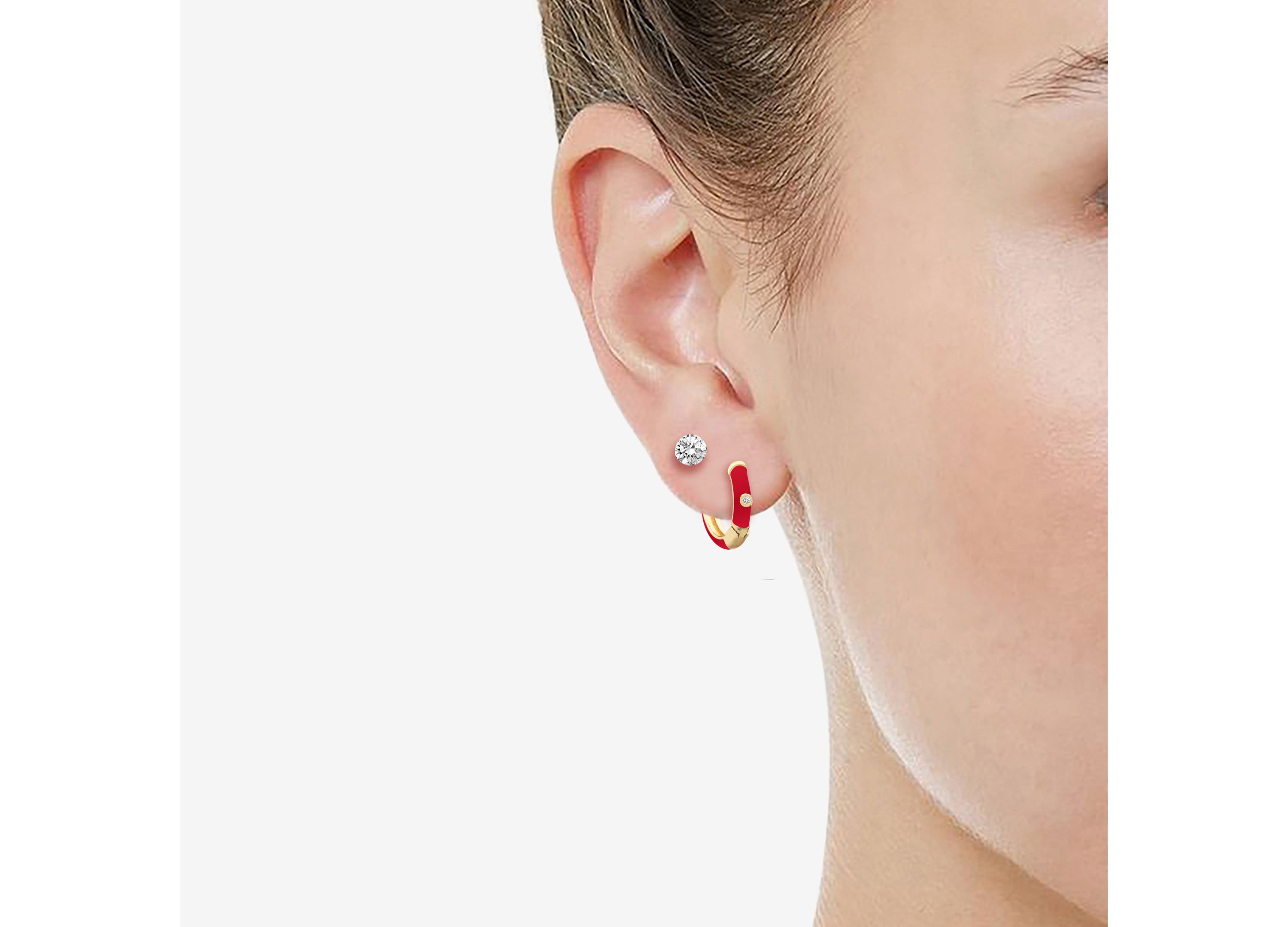 RED Enamel Huggies Stud Earrings Pendant Box Set in 17 Inch Chain + 2in Extender