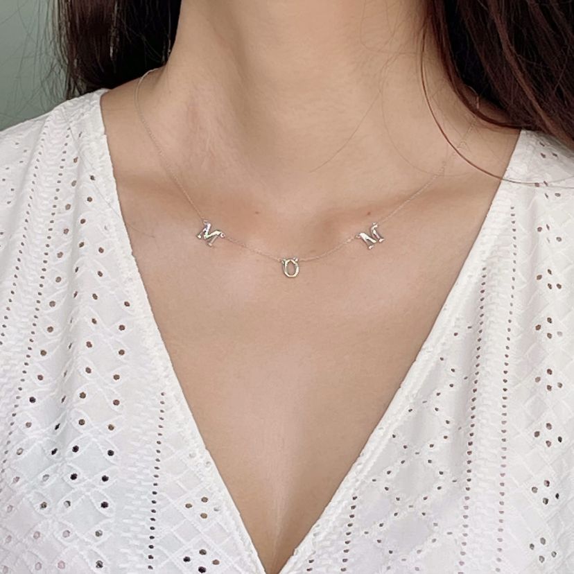 1/20Ctw MOM Pendant in 925 Sterling Silver Cubic Zirconia with 18 inch Cable Chain