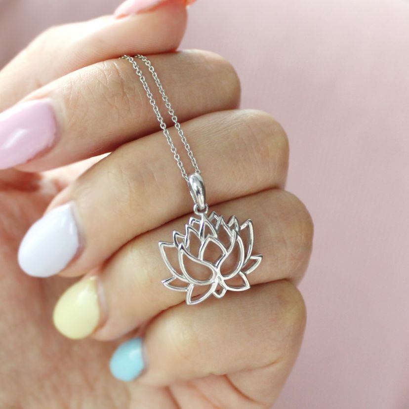 Open Lotus Flower Charm Necklace Pendant in 925 Sterling Silver