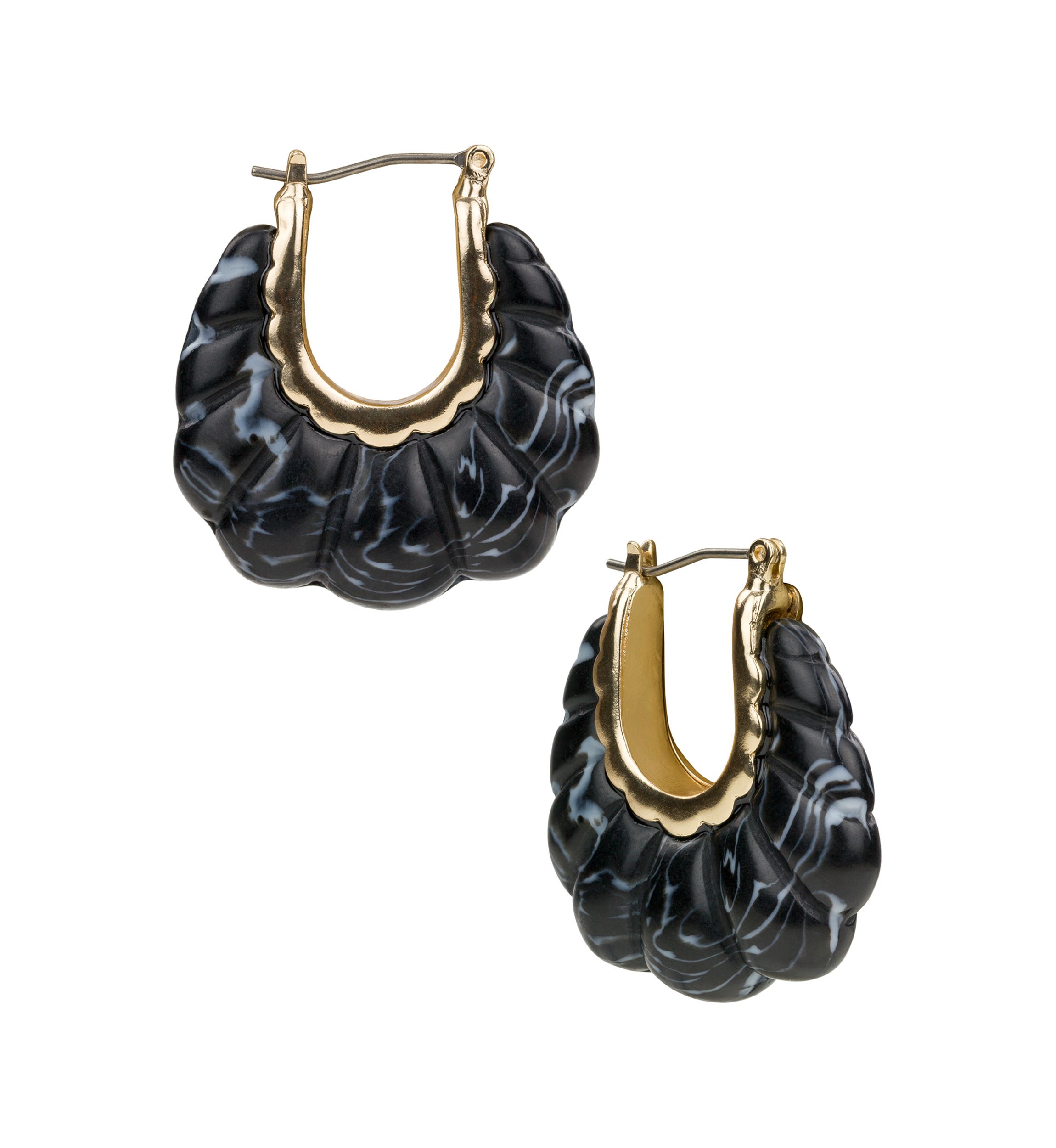 Scalloped Hoop Earrings