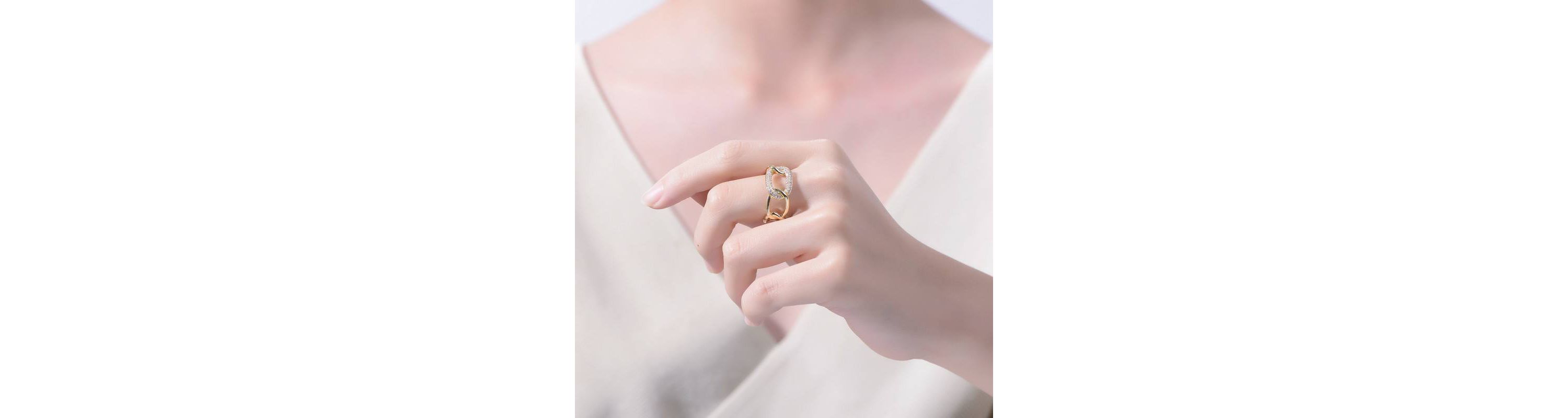 Lab Created 14K Gold Plated Round with Clear Cubic Zirconia thick interlocking chain Ring