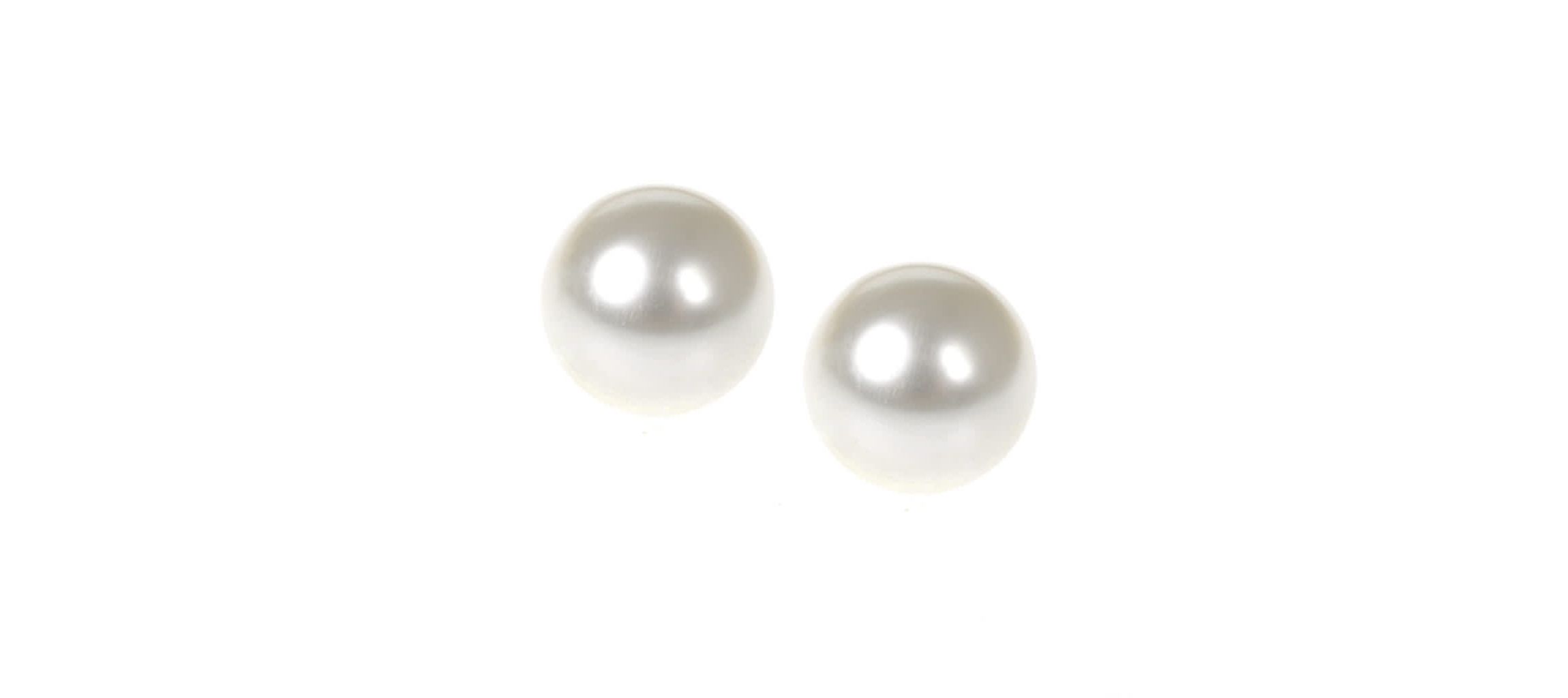 Frameless Pearl Button Earrings