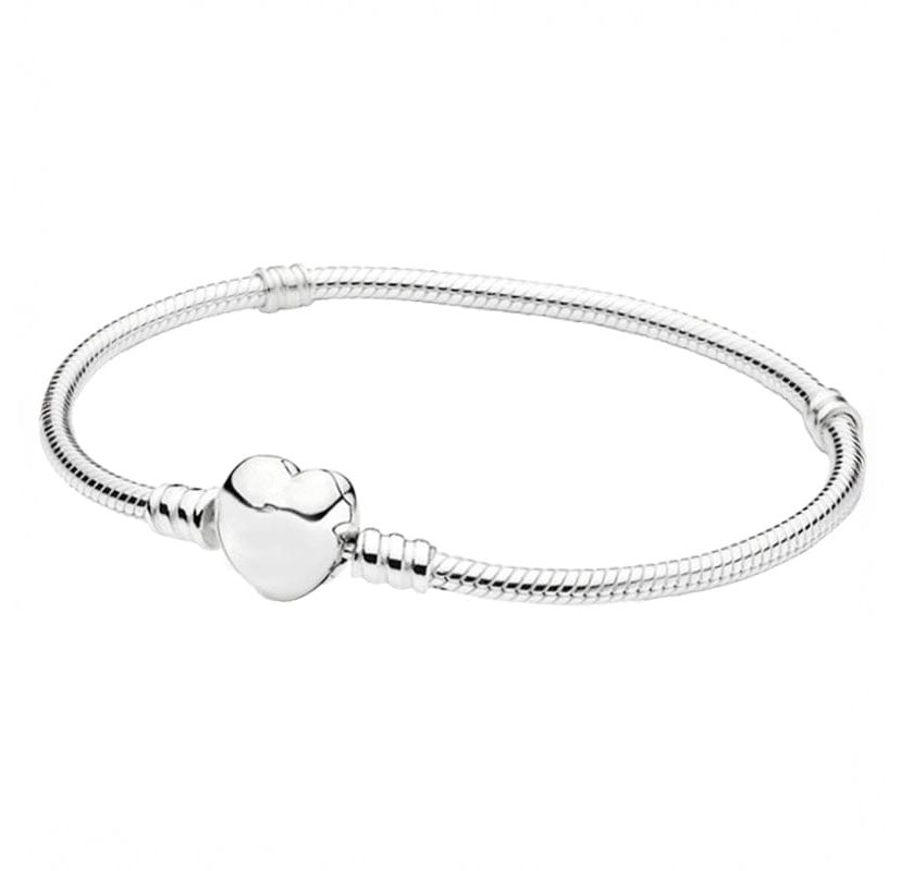 Shiny Heart Charm Bracelet