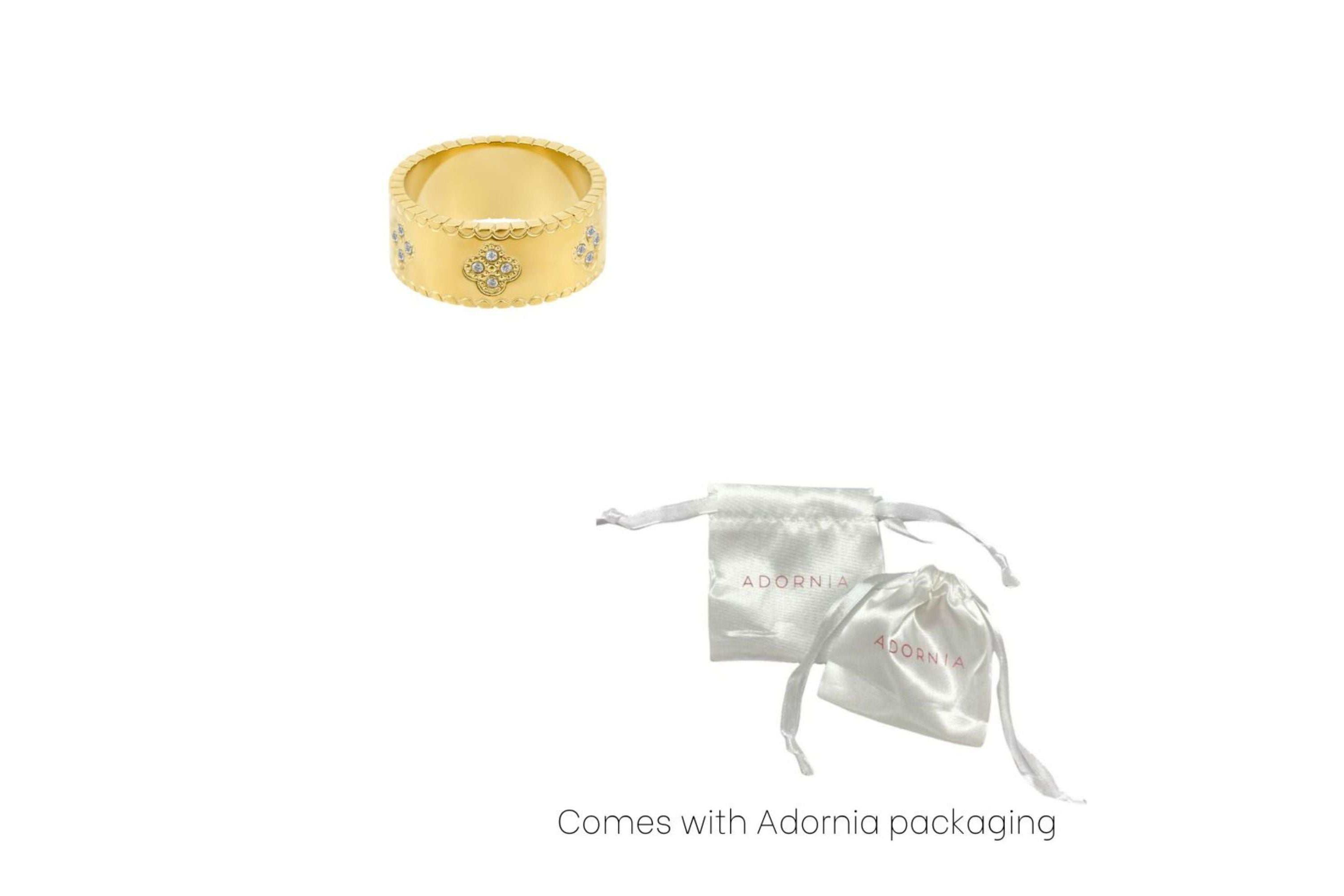 Tarnish Resistant 18k Gold Plated Crystal Clover Band Ring