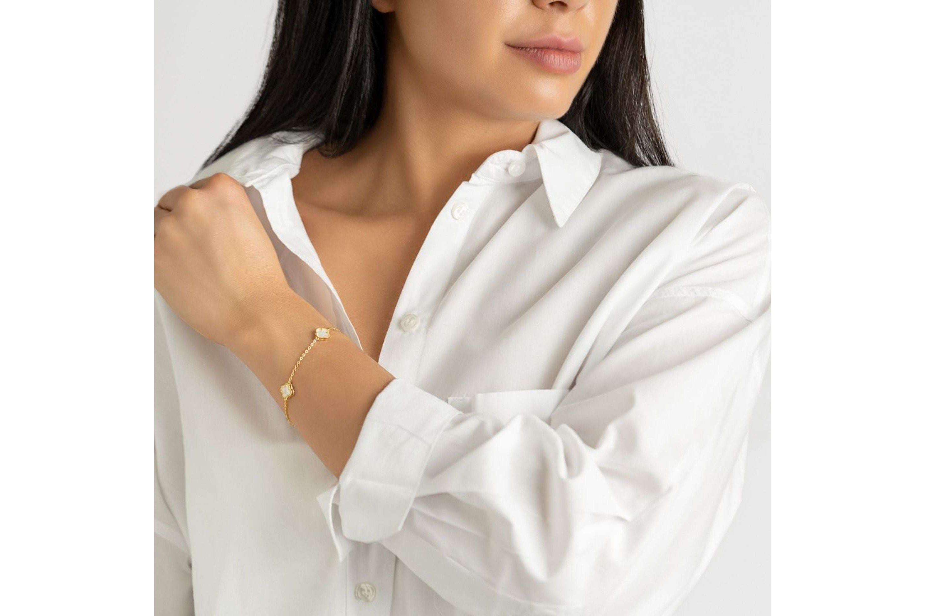 White Mother of Pearl Flower Station Bracelet gold