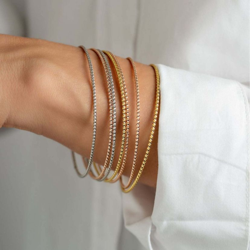 Tri-Color 7-Piece Skinny Bangle Set