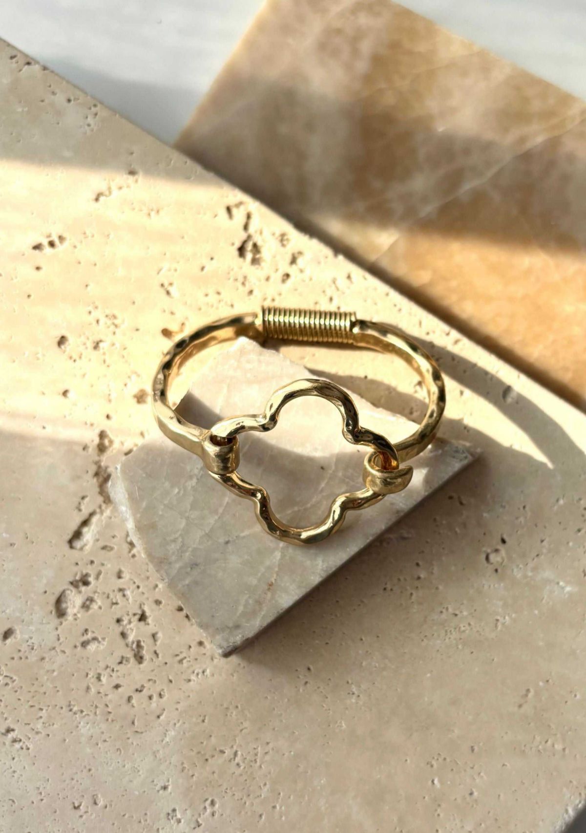 Hammered Clover Open Clover Cuff