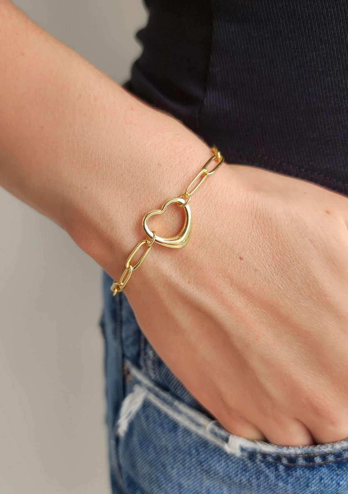 14k Gold Plated Paperclip Chain Outline Heart Bracelet