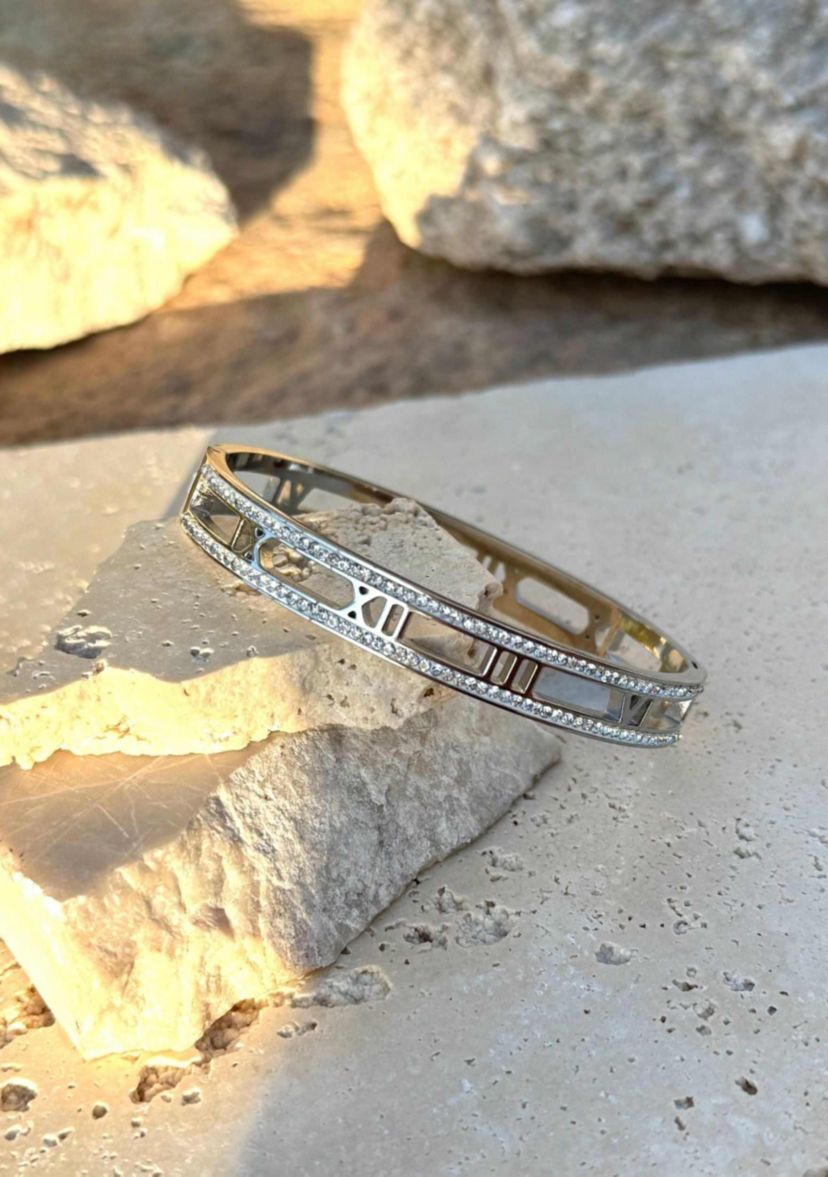 Tarnish Resistant Silver Roman Numerals Bangle