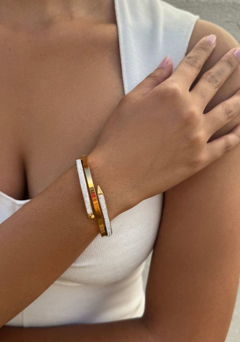 Tarnish Resistant 18k Gold Plated Chunky Nail Bangle