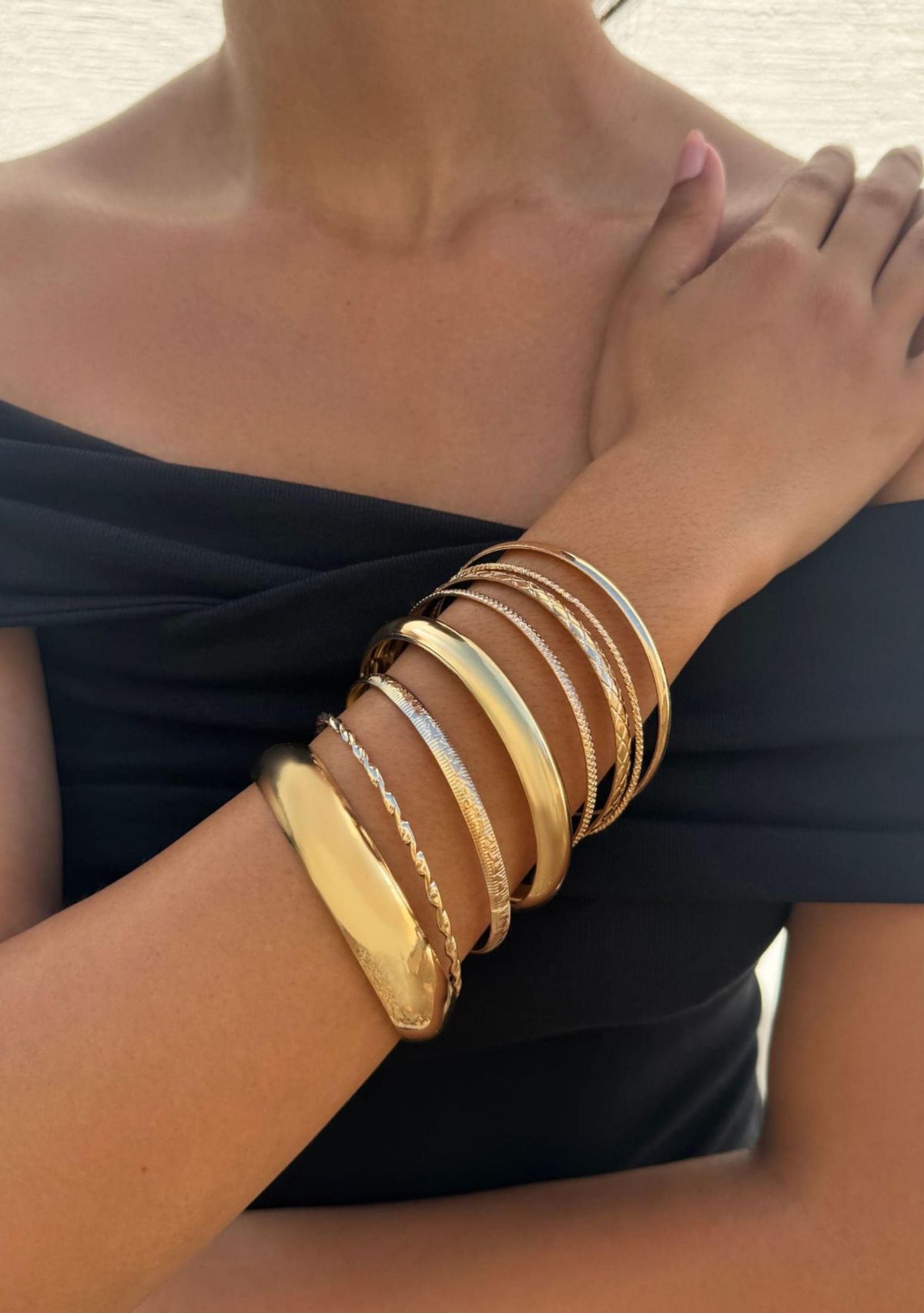 Gold Plated 8-Bangle Set