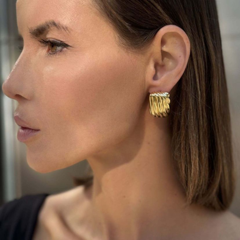 14k Gold Plated Rectangle Wavy Earrings