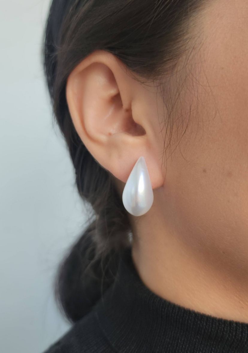 Pearl Teardrop Sculptural Studs