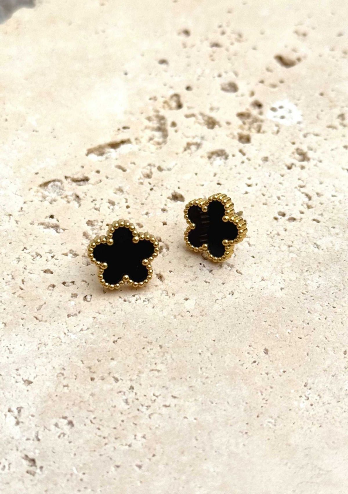 Tarnish Resistant 18k Gold Plated Black 5-Leaf Clover Stud Earrings