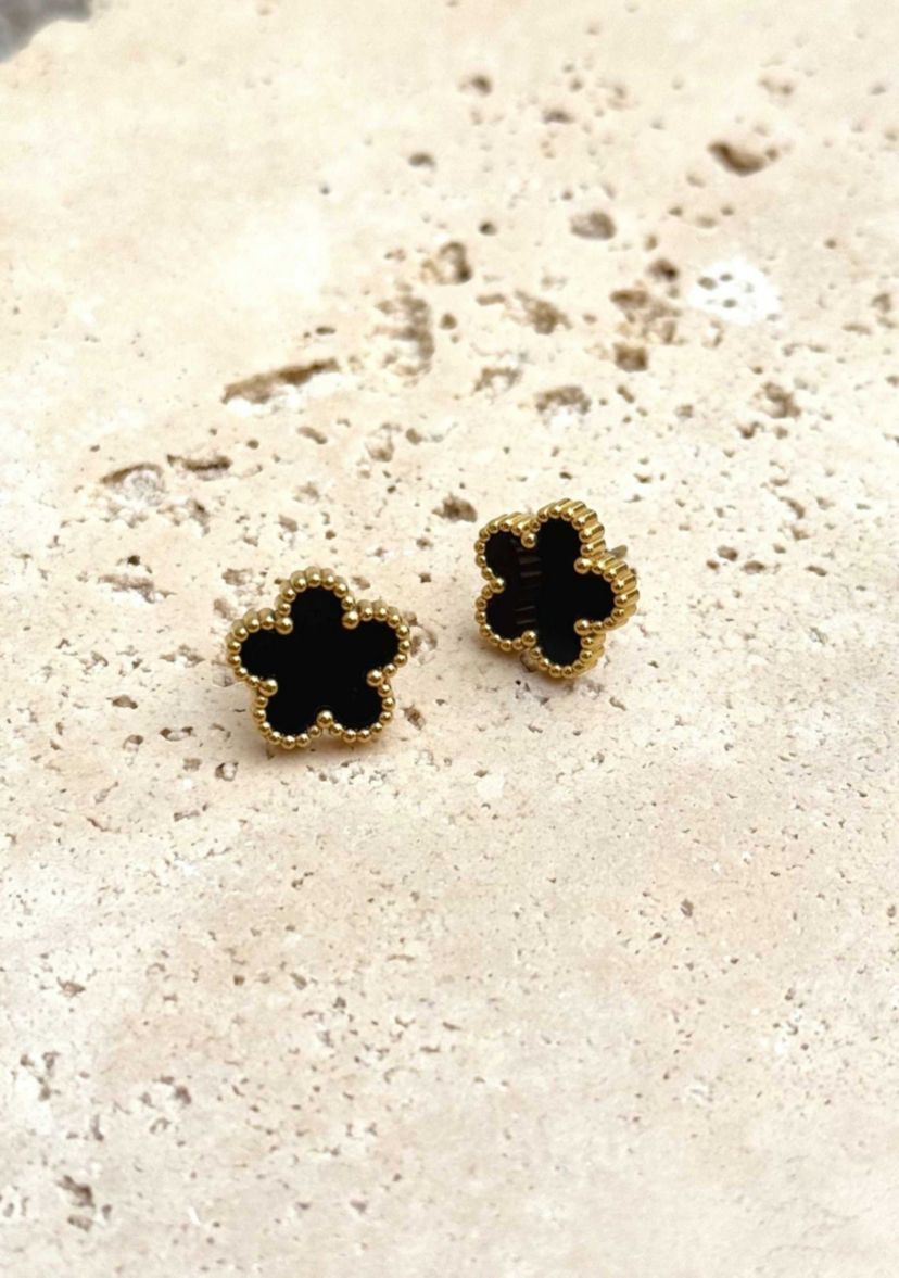 Tarnish Resistant 18k Gold Plated Black 5-Leaf Clover Stud Earrings