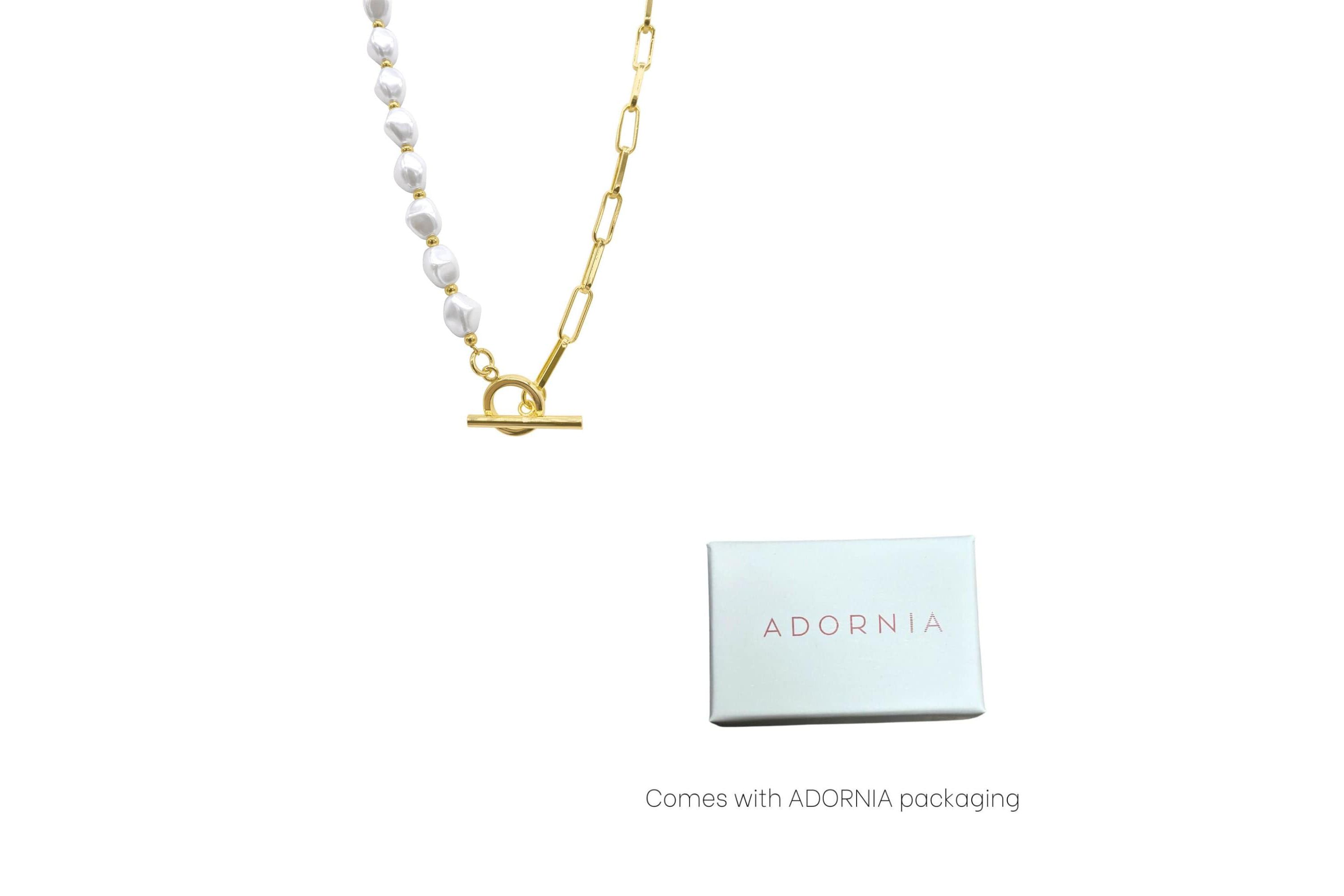 Tarnish Resistant 14k Gold Plated Pearl and Paper Clip Chain Toggle Necklace