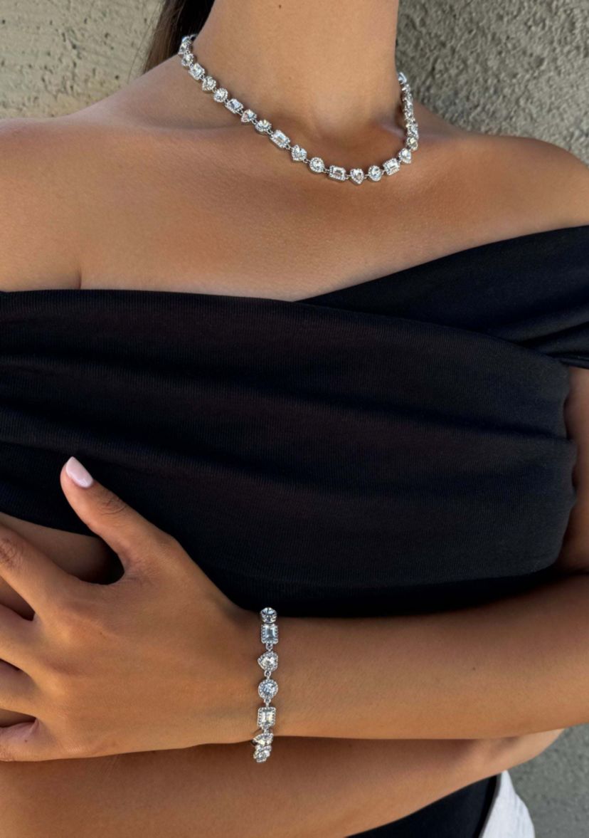 Silver Plated Crystal Halo Heart Chain Necklace