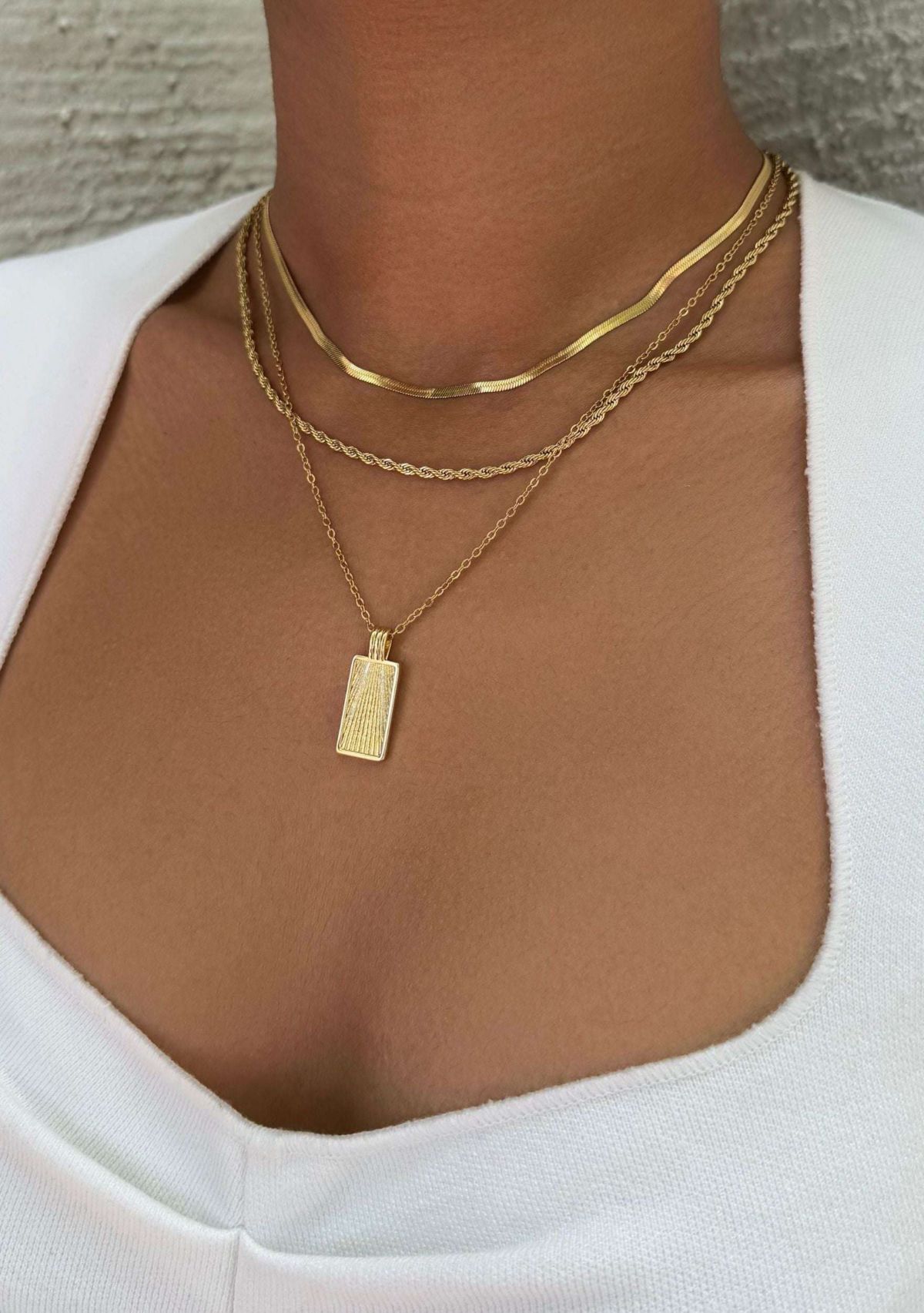 Tarnish Resistant 18k Gold Plated Dog Tag 3-Piece Necklace Set