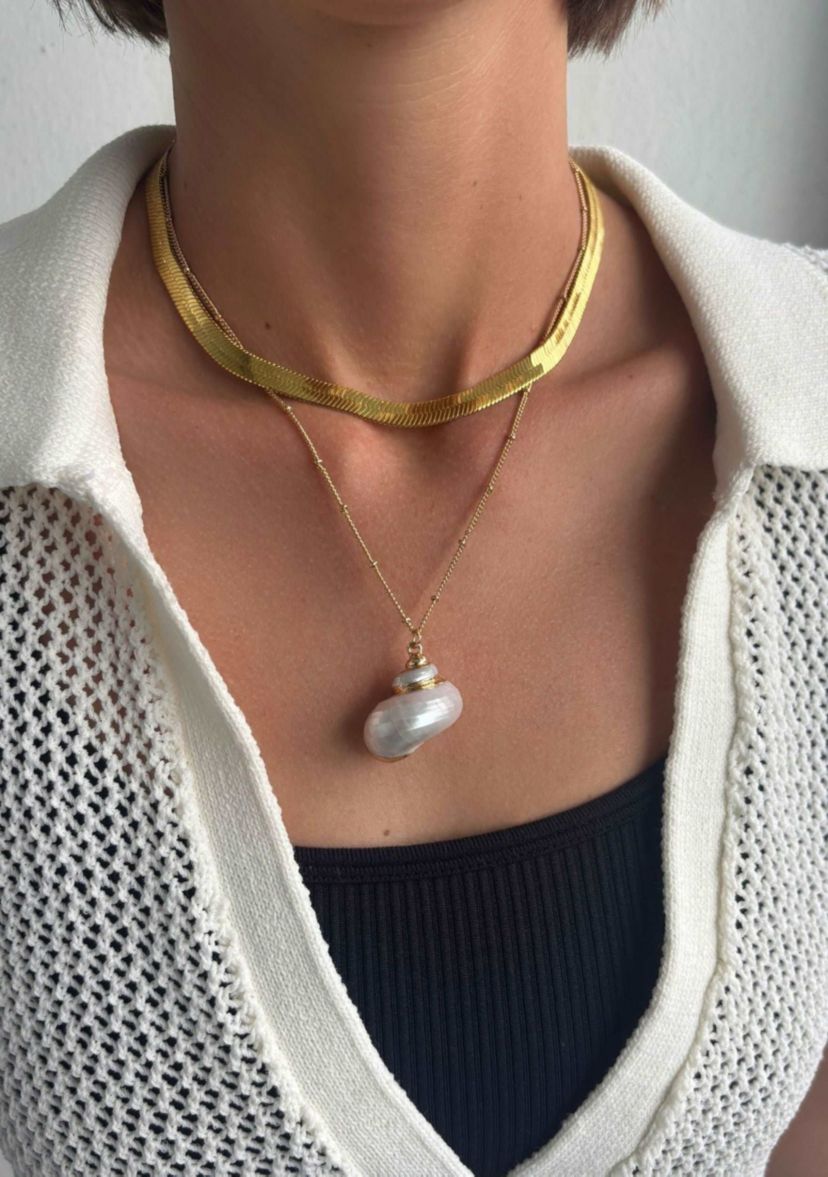 14k Gold Plated Golden Shell Pendant Necklace