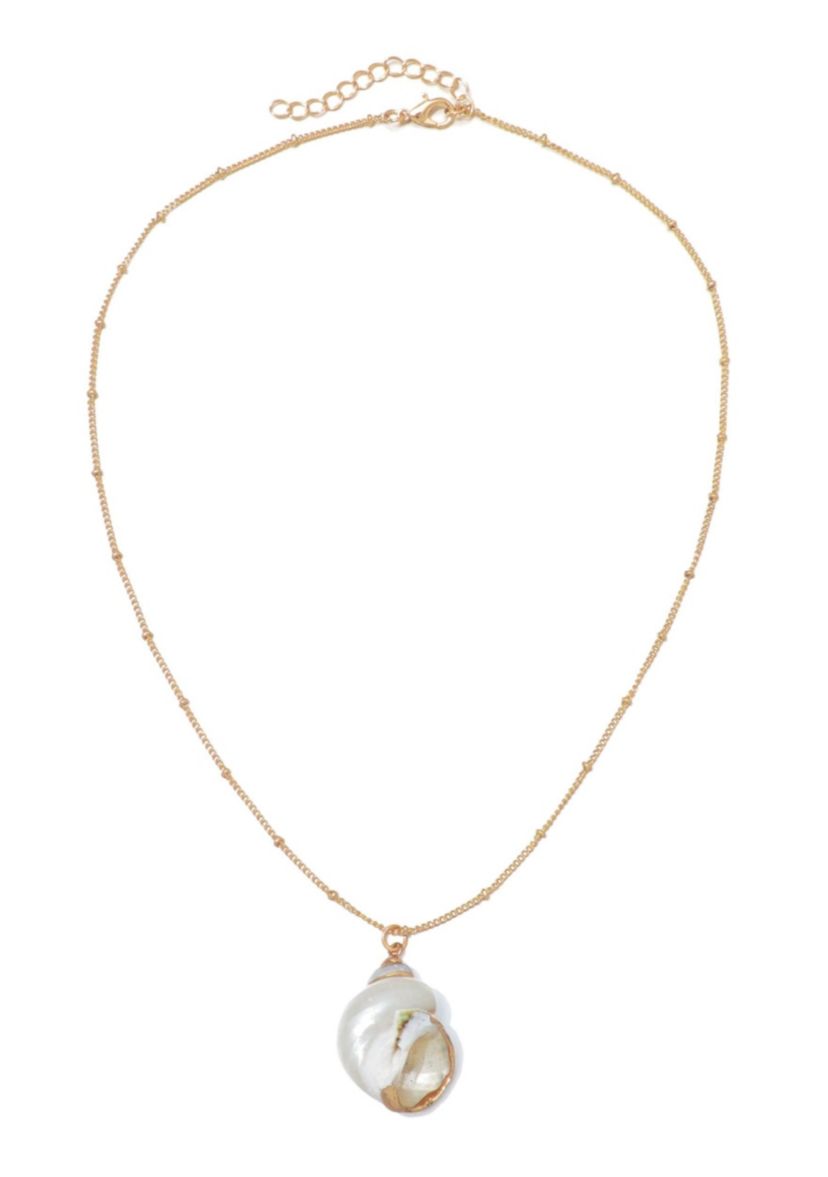 14k Gold Plated Golden Shell Pendant Necklace
