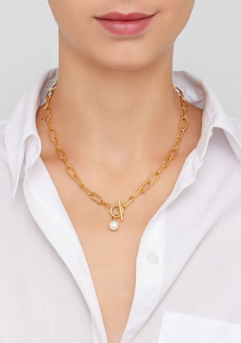 Tarnish Resistant 14K Gold Plated Paper Clip Toggle Necklace with Pearl