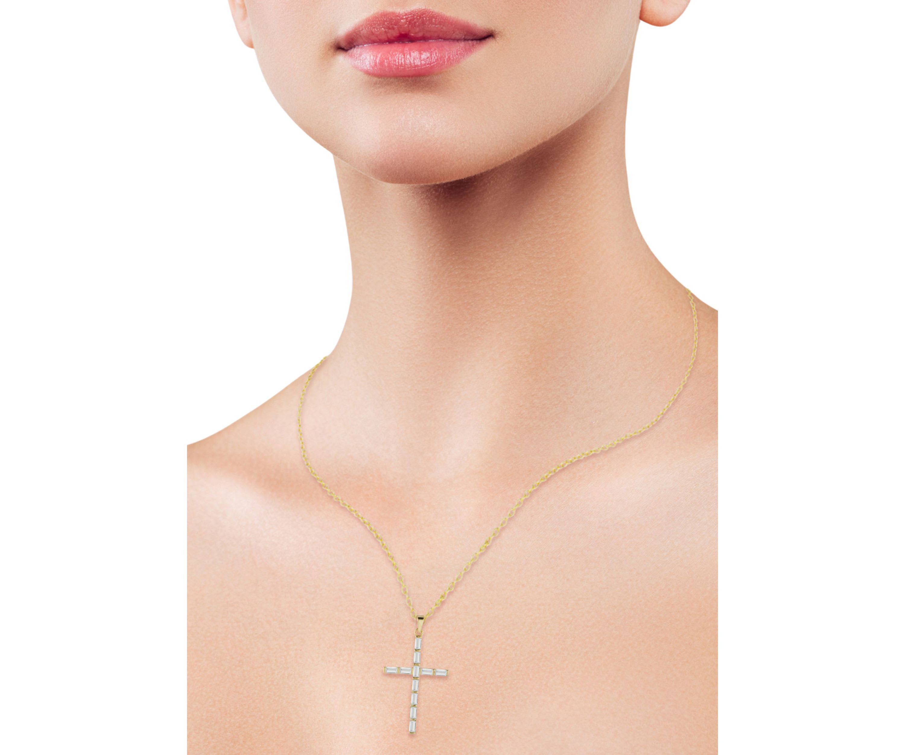 Sterling Silver Cubic Zirconia Cross Pendant Necklace