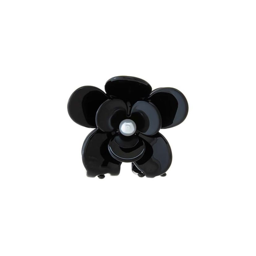 Flower Petaled Pearl Claw Clip