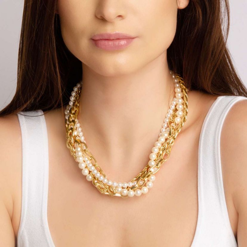 Four Twisted Strand Pearl and Chain Necklace In Gold