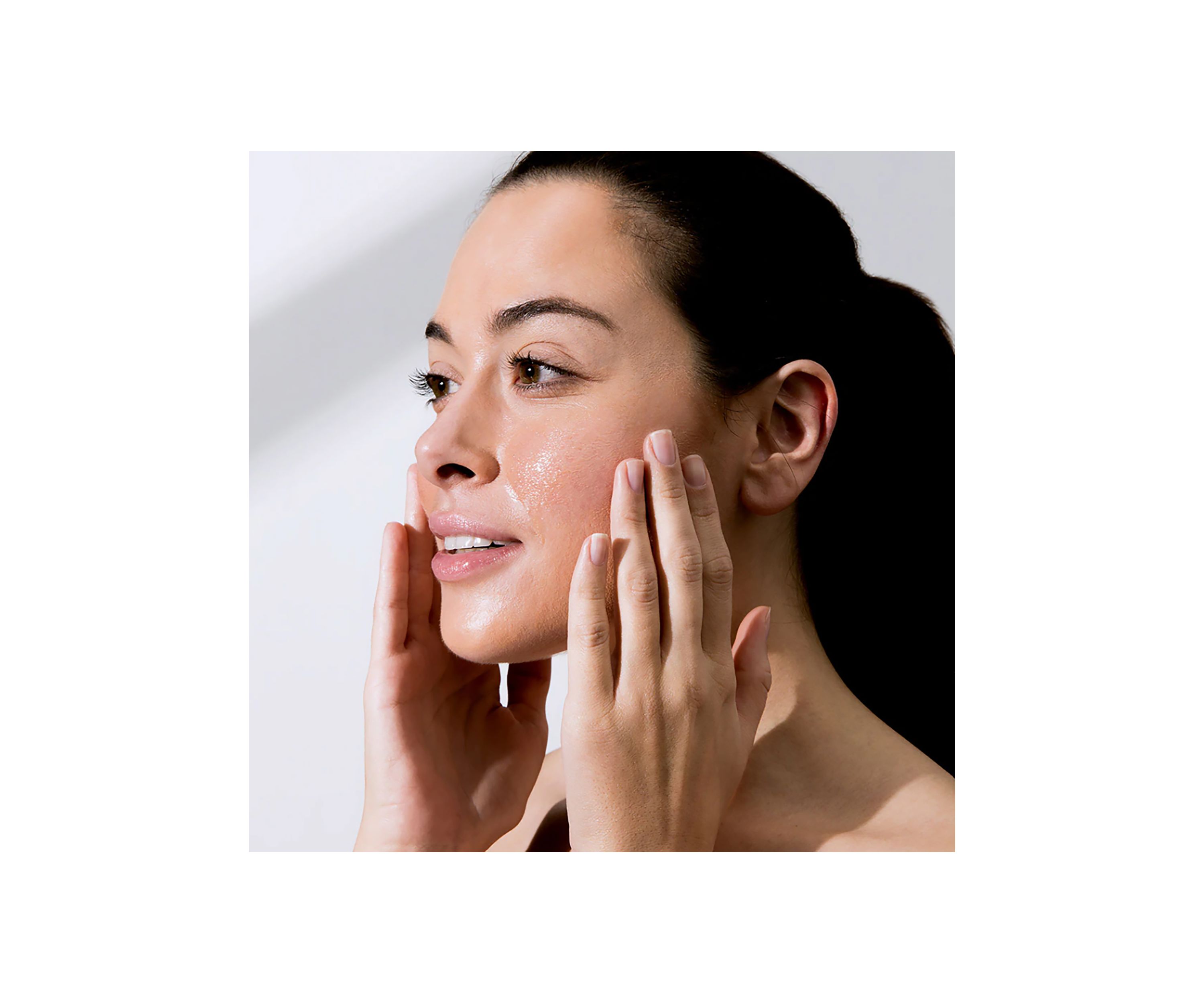 CLEAR IMPROVEMENT™ Pore Purifying Toner With Saw Palmetto & Mint