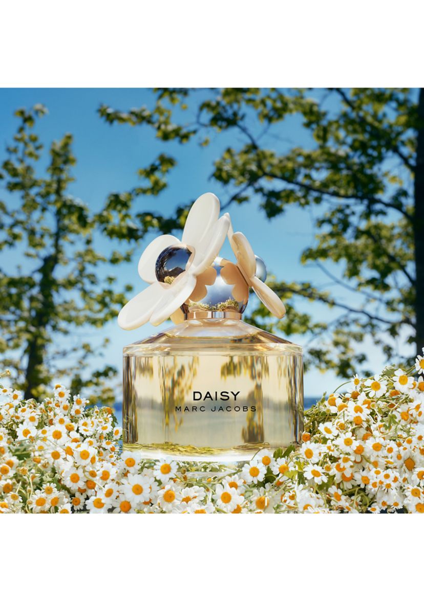 Marc Jacobs Daisy Eau de Toilette for Women & Body Lotion Trio