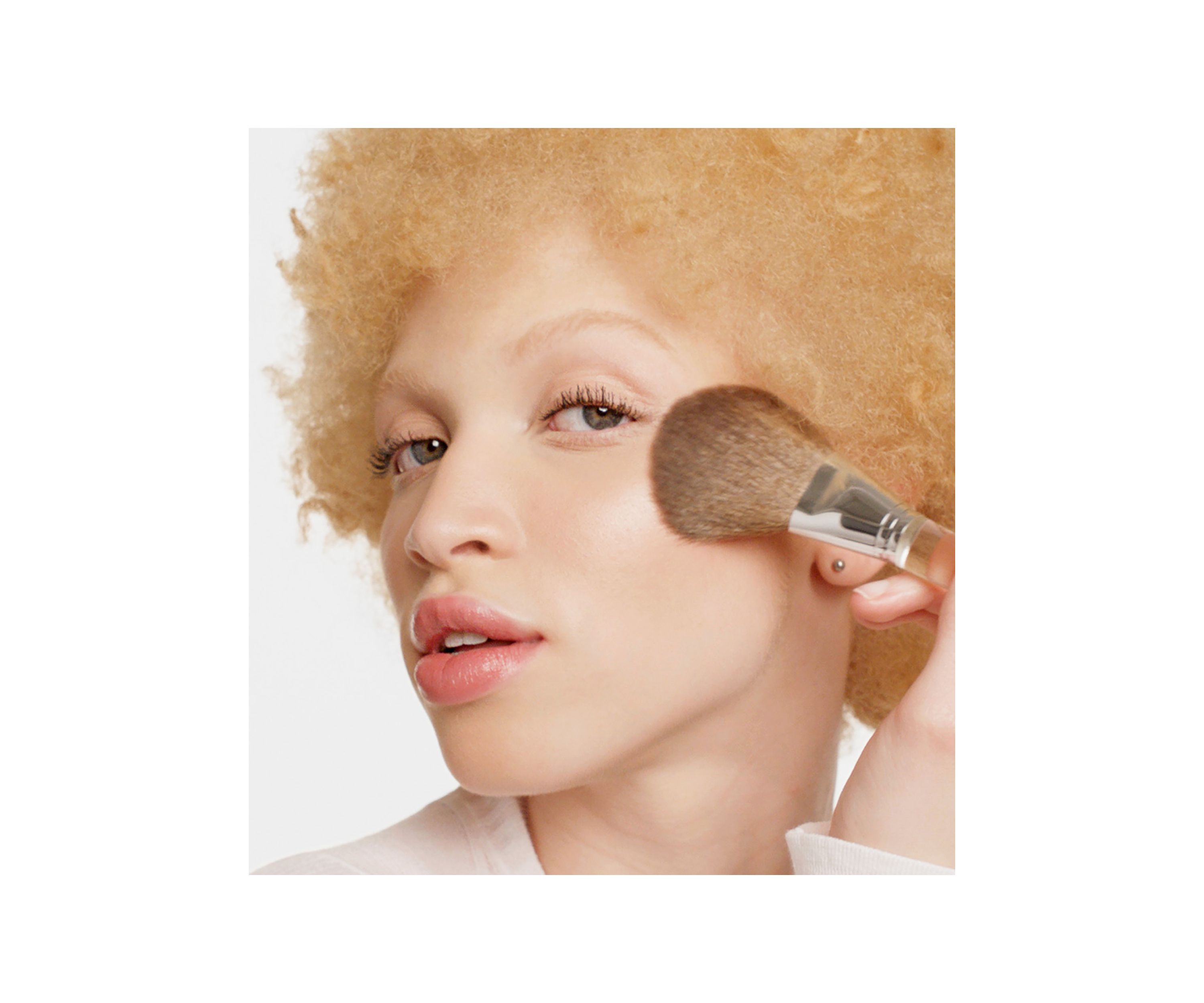 Powder Brush